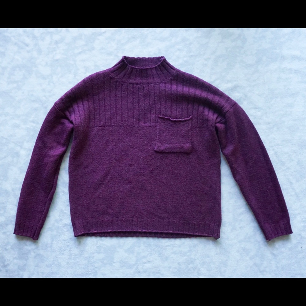 Purple/magenta sweater crop top.